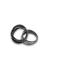 8 Twisted Silver Rings