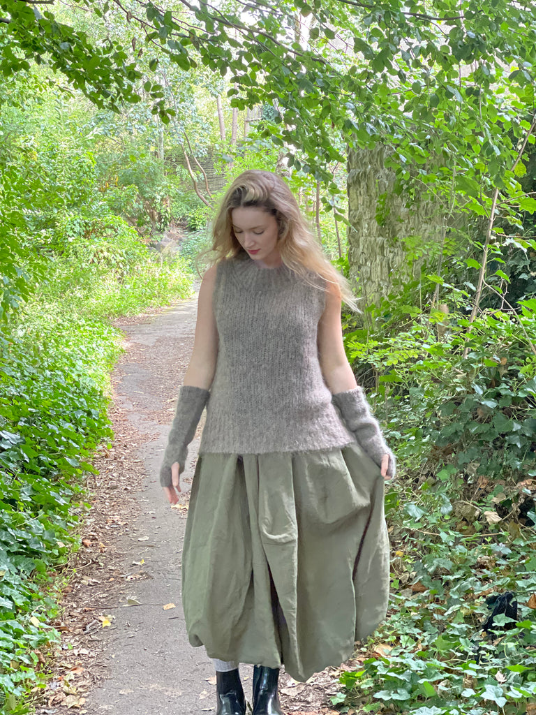 WDTS - Reena Mohair vest -Walnut
