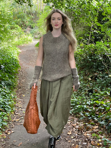 WDTS - Reena Mohair vest -Walnut