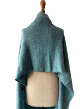Rundholz AW25 2467706 knitted scarf lagoon mel