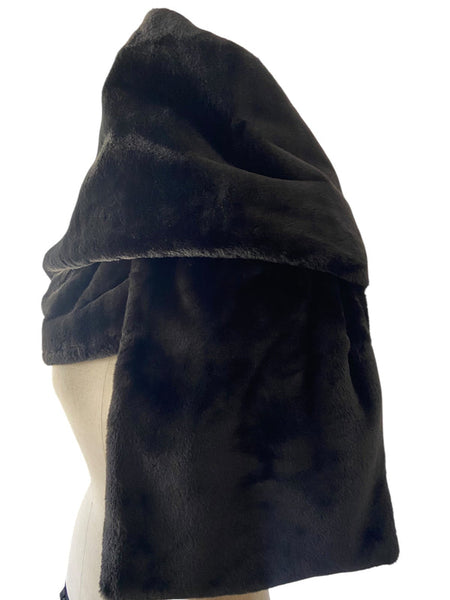 Rundholz AW25 3431403 scarf black