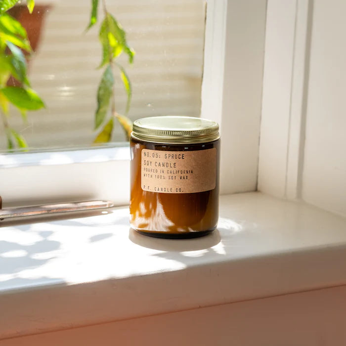 P.F Spruce 7.2 oz candle