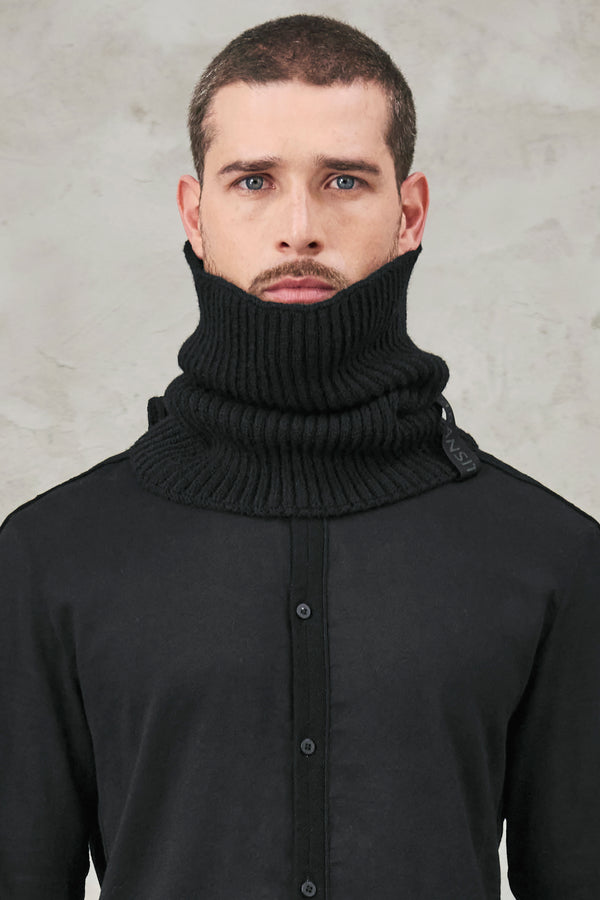 Transit Ribbed knit balaclava in cablé virgin wool with detachable hat