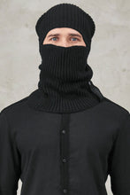 Transit Ribbed knit balaclava in cablé virgin wool with detachable hat