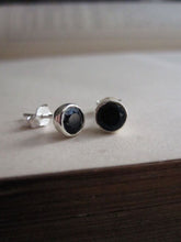 Studs with black onyx - silver