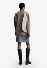 A.P.C. Women PULL CANDICE - BAE TAUPE Loose-fit taupe brown sweater