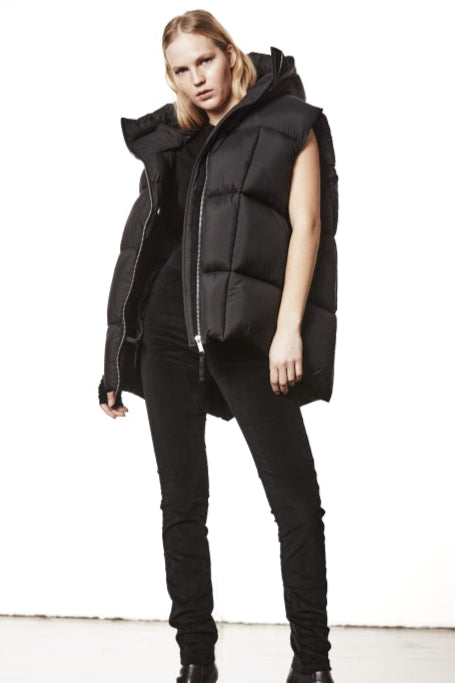 thom/krom AW25 W J 214 Vest Black