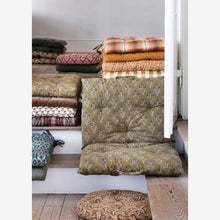 Madam Stolz Printed cotton chair pad Off white, green, burgundy