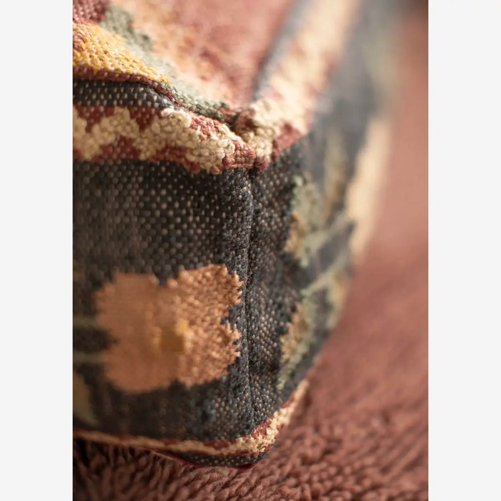 Madam Stolz Handwoven jute pouf
