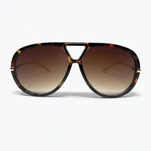 Tortoise Aviator Sunglasses with Gradient Lenses
