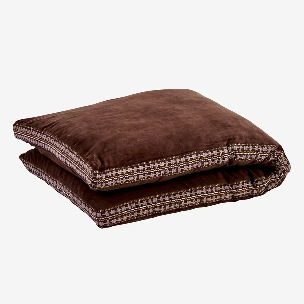 Madam Stolz Velvet mattress w/ embroidery