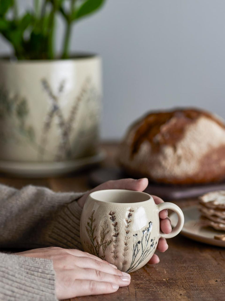 Bea Mug, Nature, Stoneware, Individual