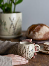 Bea Mug, Nature, Stoneware, Individual