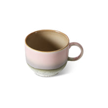 HK Living : 70s ceramics: tea cup, muse