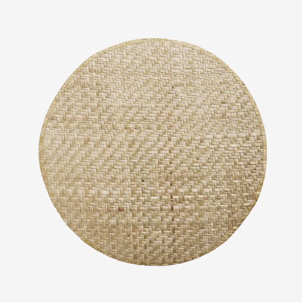 Round seagrass placemat