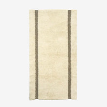 Tufted cotton runner PI-878A