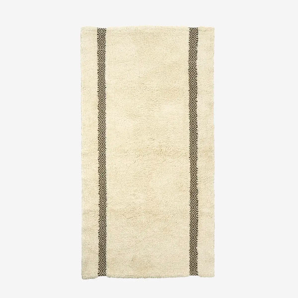 Tufted cotton runner PI-878A