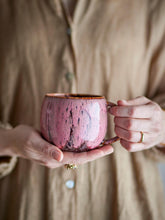 Rayen Mug, Rose, Stoneware