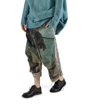 Rundholz AW25 2110106 trousers scene print