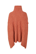 Fluffy knit poncho - Dede Redwood