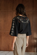 INDI&COLD AW26 EMBROIDERED-YOKE BLOUSE BLACK