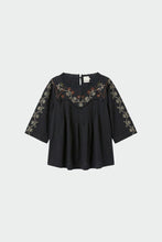 INDI&COLD AW26 EMBROIDERED-YOKE BLOUSE BLACK