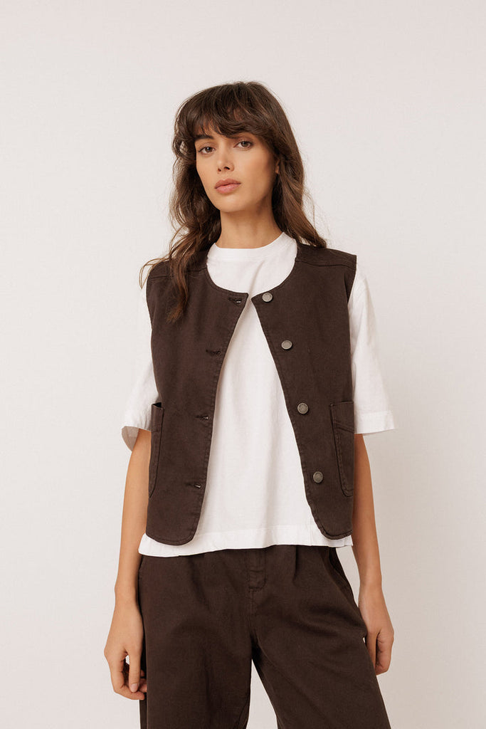 AW26 Chaleco COTTON TWILL VEST COCONUT