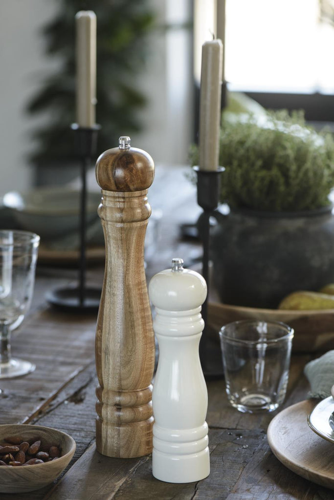 Pepper mill acacia wood