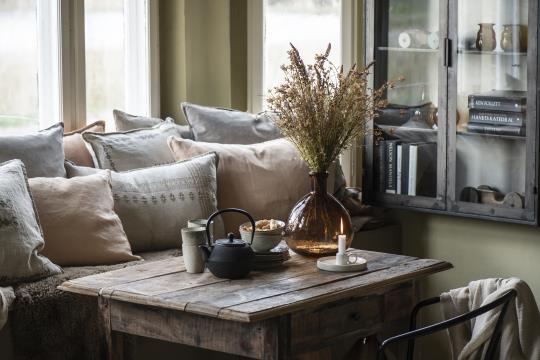 Cushion cover, Linen