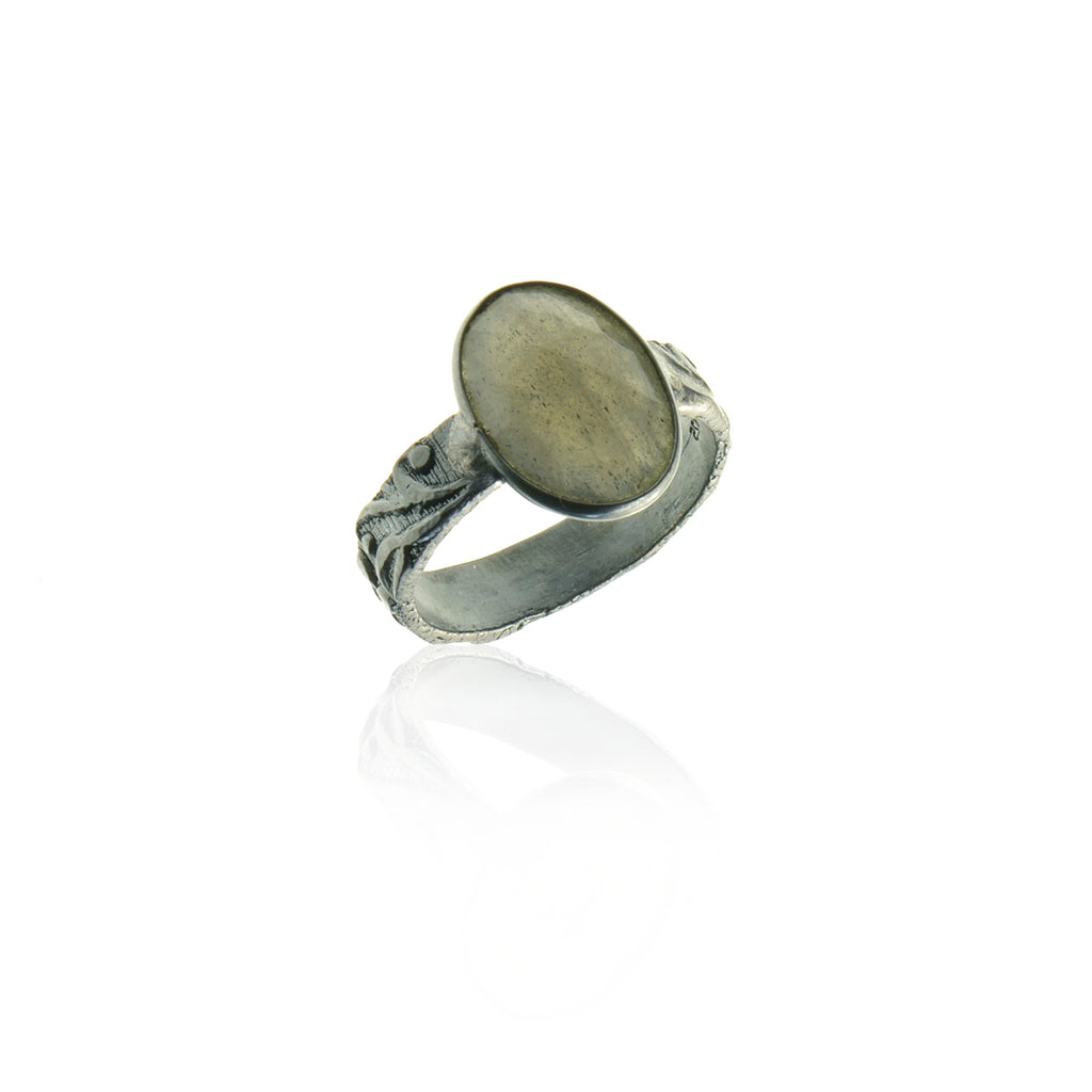 925 Oxidised Silver Oval Labradorite Ring