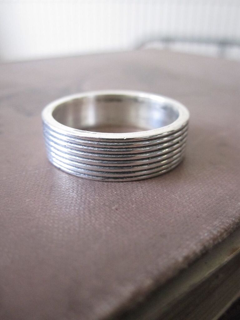925 Solid Silver Oxidised Ribbed Band