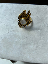 Sunshine ring