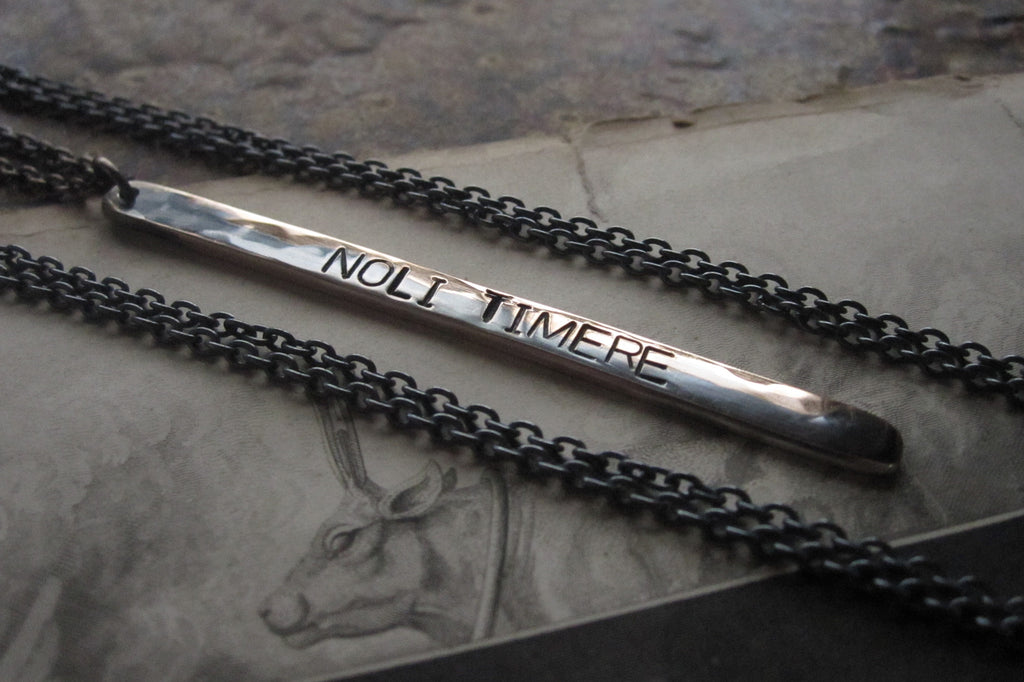 WDTS Sheffield Silver - Hand Hammered Necklace - NOLI TIMERE - Mixed Finish