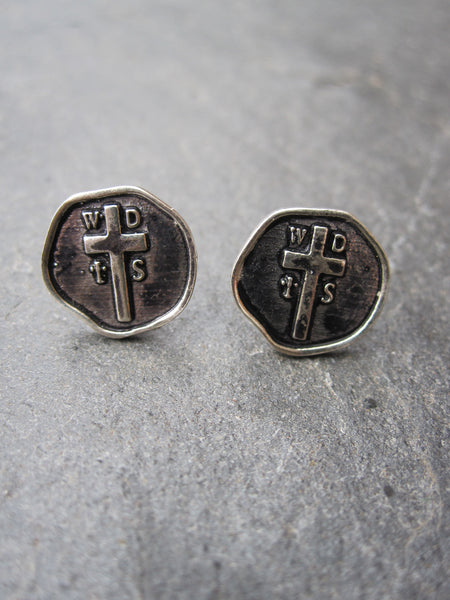 WDTS OXIDISED 925 SILVER SEAL EARRINGS.