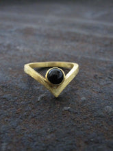 Chevron ring - Onyx