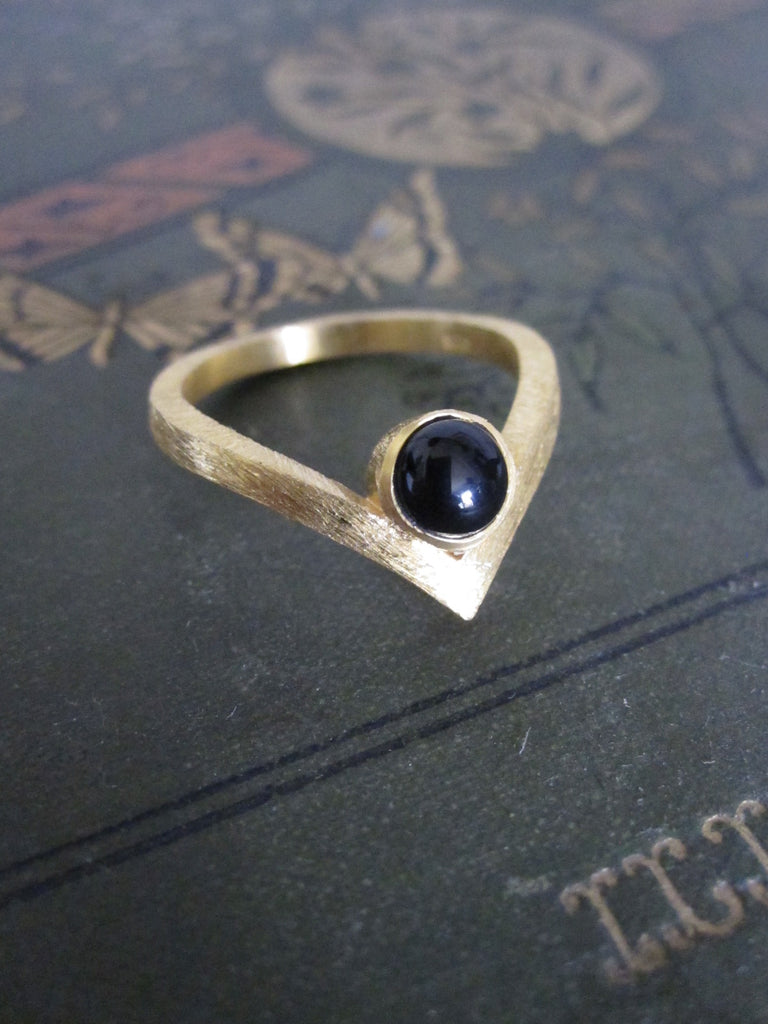 Chevron ring - Onyx