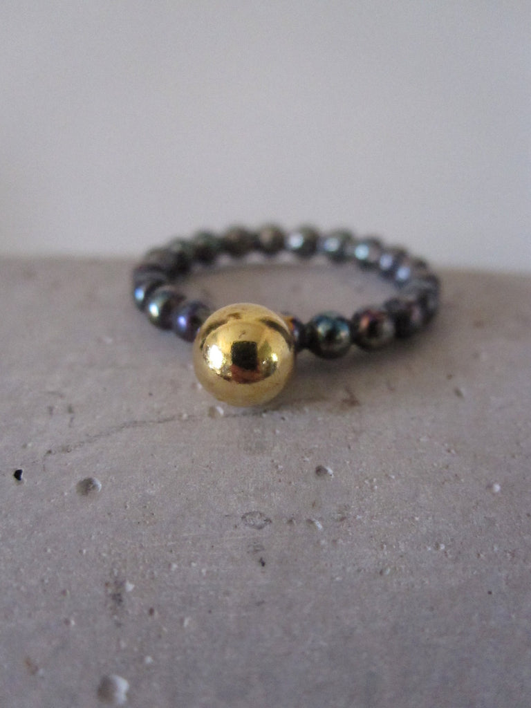 Ball ring - black & gold