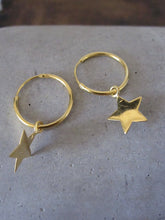 Small Star Hoop Earrings - Gold