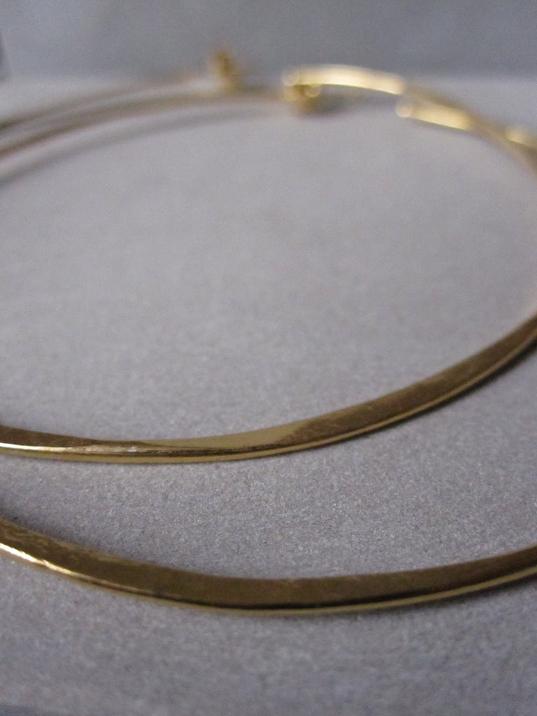 Irregular hammered large hoops, gold