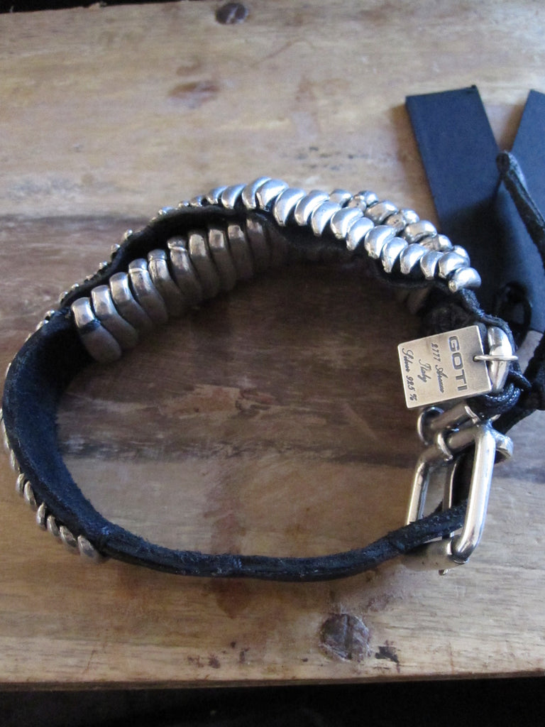 Goti 925 Silver and leather bracelet BR109