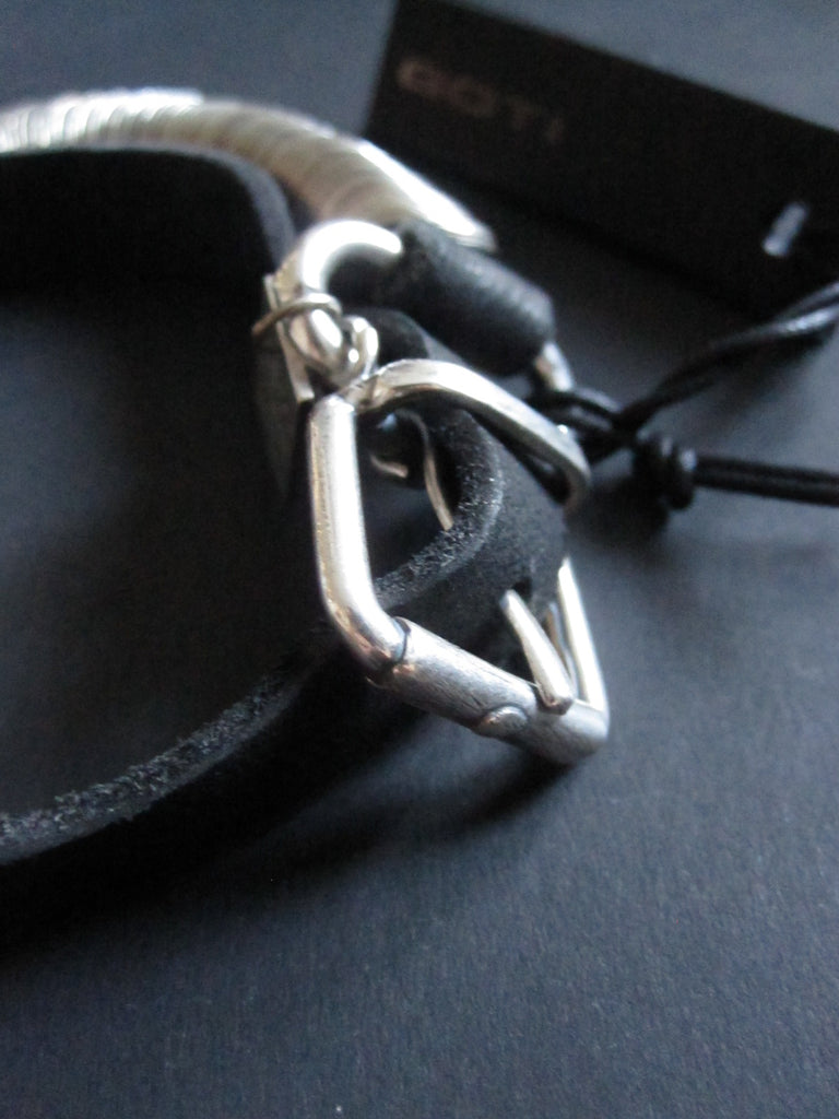 Goti 925 silver and leather bracelet BR118