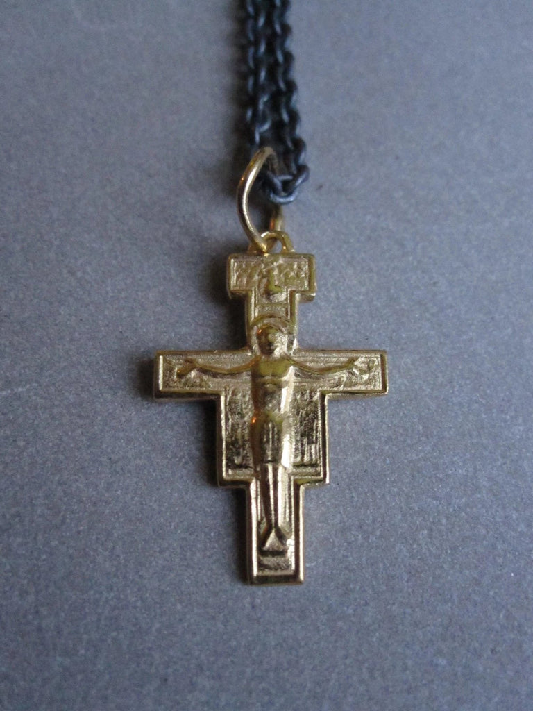 WDTS Gold plated 925 Silver cross with Jesus necklace