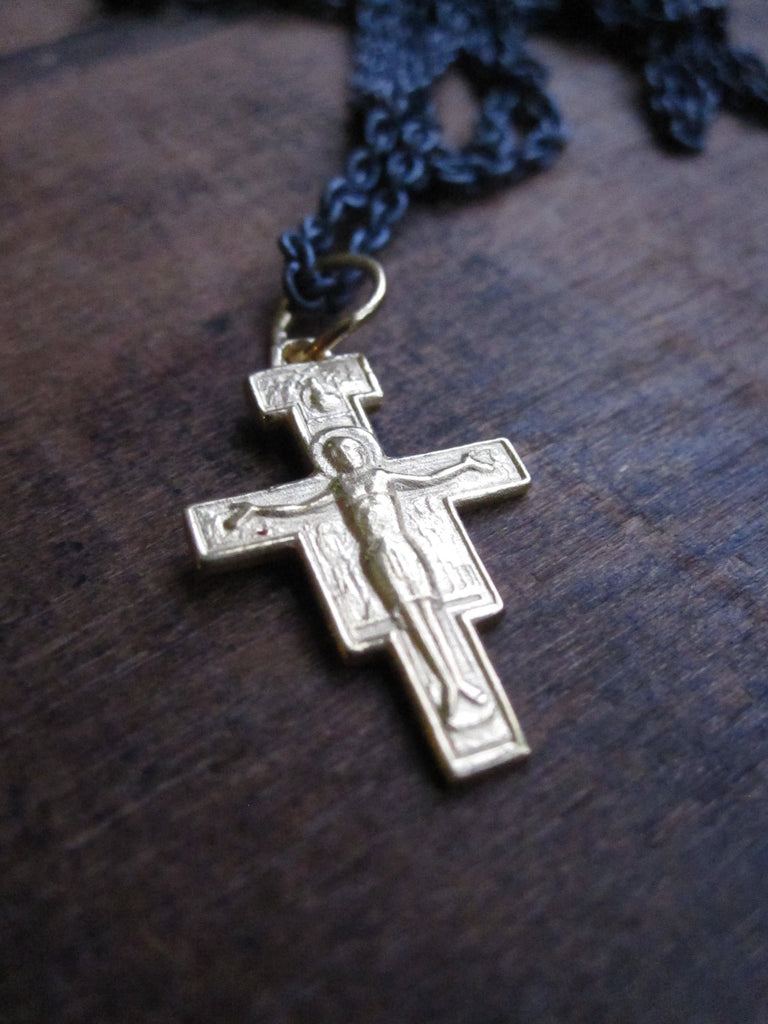 WDTS Gold plated 925 Silver cross with Jesus necklace