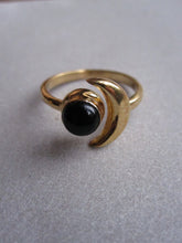 925 Silver moon ring with black onyx - Gold