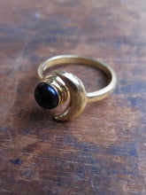 925 Silver moon ring with black onyx - Gold