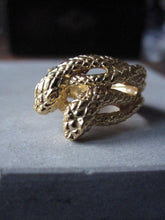 Double Snake Ring - Gold Plated