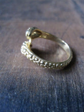 Two headed snake ring - gold