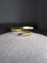 Hammered Twist Gold plated 925 Silver Ring