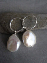 Pearl hoop earrings - small