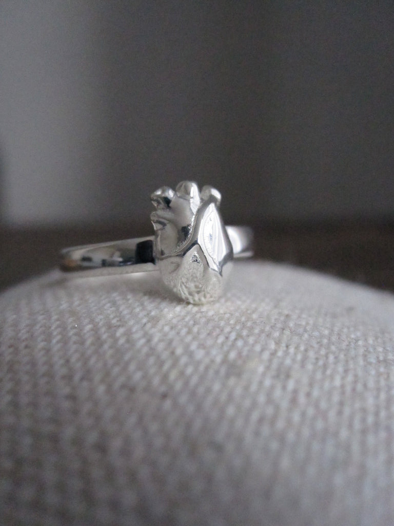 925 Silver Anatomical Heart Ring